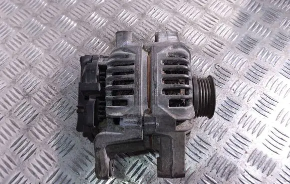 Opel Zafira A Generator/alternator 0124415002