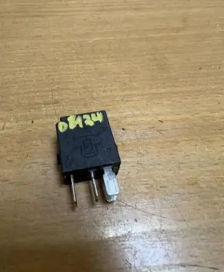 Mercedes-Benz GLC X253 C253 Other relay 4RA00781300 D8124