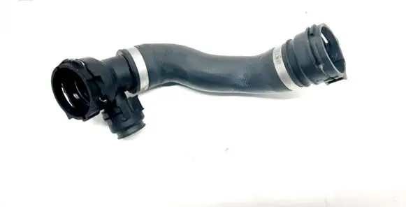 BMW 5 GT F07 Engine coolant pipe/hose 7800101