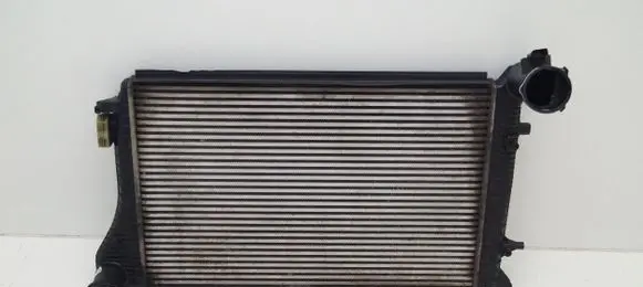 Volkswagen Touran I Intercooler radiator