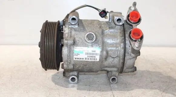 Volvo V50 Air conditioning (A/C) compressor (pump) 31348245