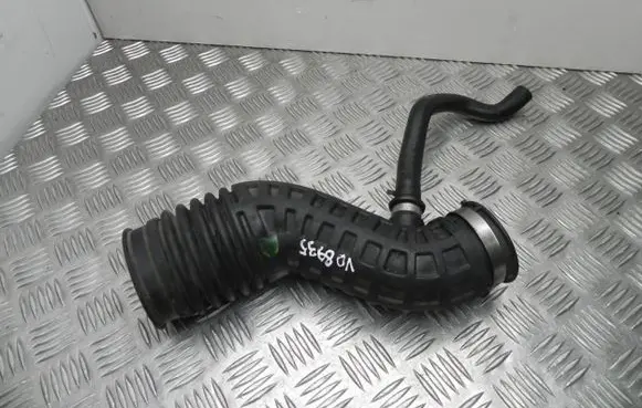 Nissan X-Trail T31 Air intake hose/pipe 1026324S01 VD8935