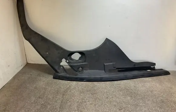 Ford Mach-E I Wiper trim LJ8BR16D671AG