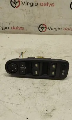 Citroen C4 I Picasso Electric window control switch 96639382ZD 140808 017122002