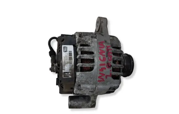 Opel Insignia A Generator/alternator 