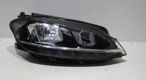Volkswagen Golf VII Headlight/headlamp 5G1941006D 1EB01306602 X601UM72RAZ1