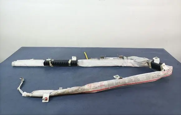 Hyundai i40 Roof airbag 850203Z000
