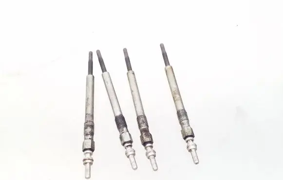 Opel Meriva A Glow plug 11721859