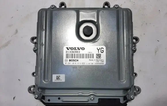 Volvo XC60 Engine control unit/module 31336983