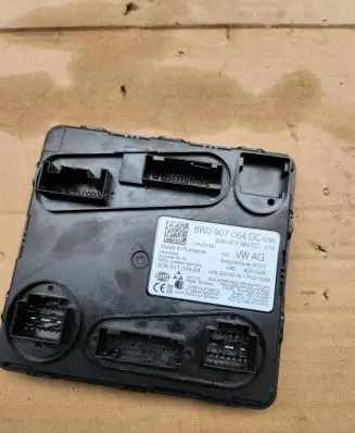 Audi A5 Comfort/convenience module 8W0907064DC