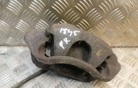 Mercedes-Benz C W203 Front brake caliper