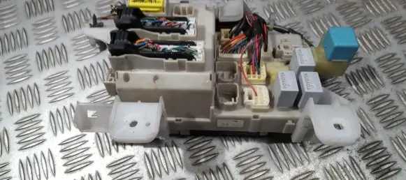 Fuse box set