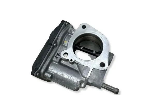 Toyota Yaris Throttle valve 220300Y110