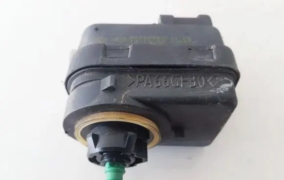 Renault Laguna II Headlight level adjustment motor 
