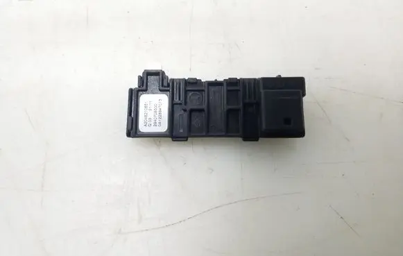 Mercedes-Benz E W212 Rain sensor A2048210851
