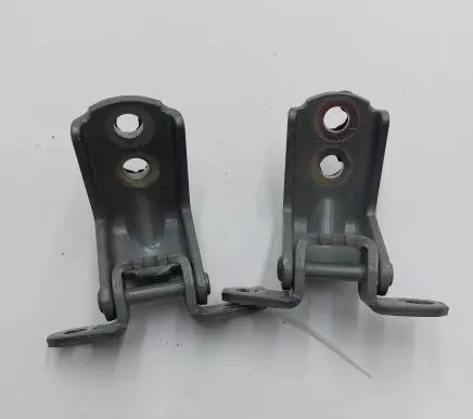 Nissan Leaf II (ZE1) Front door hinge set 