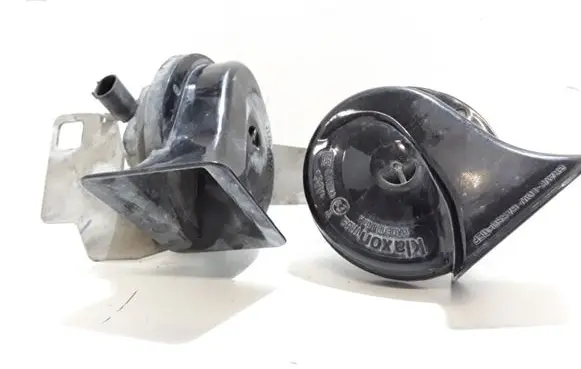 BMW 5 E60 E61 Horn signal 6935709