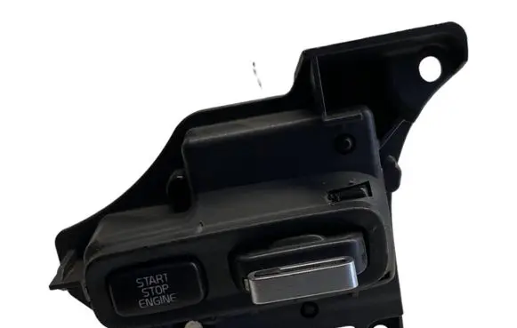 Volvo V70 Ignition lock 30724528