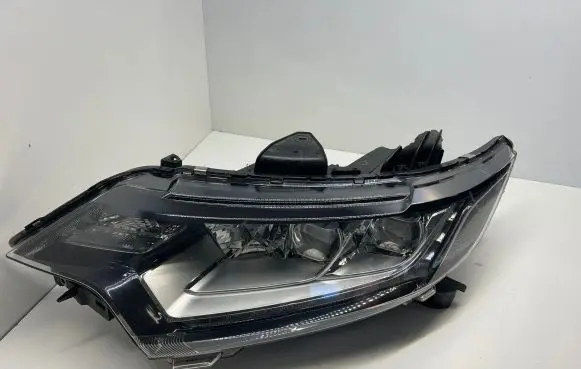 Mitsubishi Outlander Headlight/headlamp