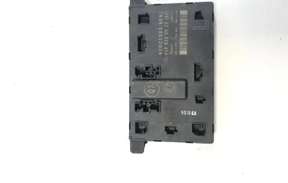 Mercedes-Benz Vito Viano W639 Door control unit/module 6398200026 356177