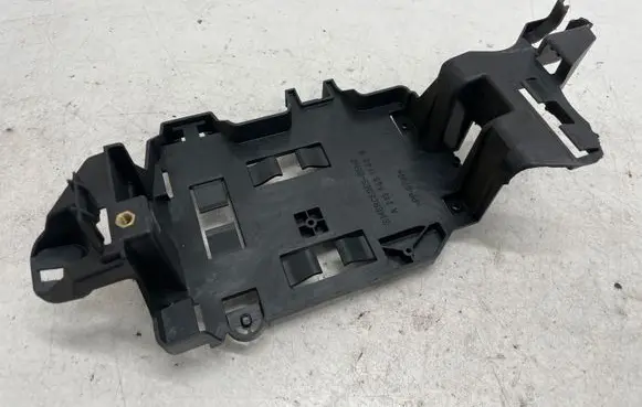 Mercedes-Benz E W213 Other interior part A2135451140