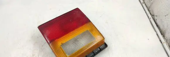 Tailgate rear/tail lights