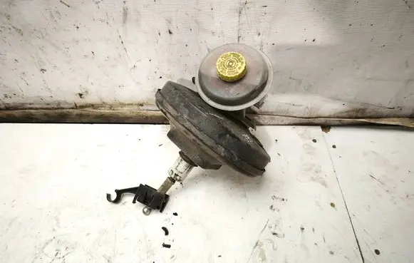 Audi A4 S4 B5 8D Brake booster 8D0612105F