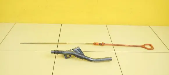 Honda Insight Oil level dip stick 14SP14