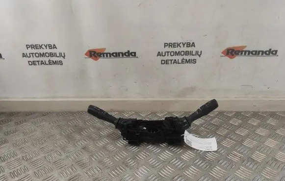 Toyota Prius (XW50) Wiper turn signal indicator stalk/switch 17F744