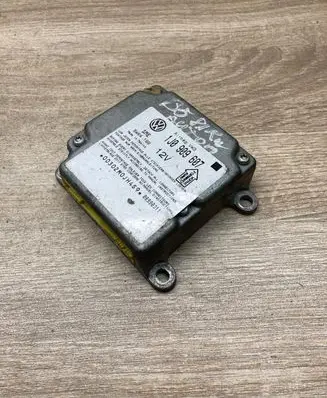 Volkswagen PASSAT B5 Airbag control unit/module 1J0909607 5WK4199