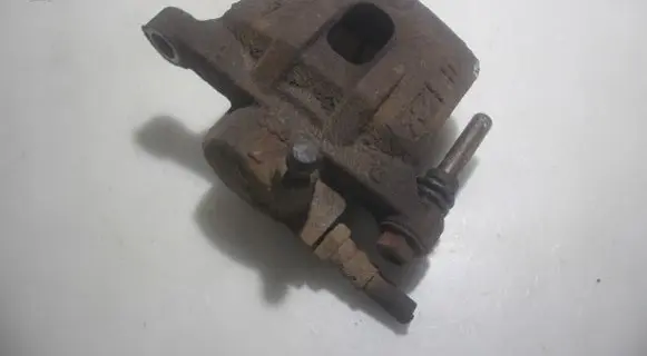 Mitsubishi Outlander Rear brake caliper