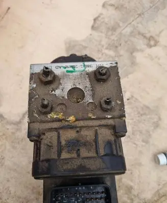 Ford Mondeo MK II ABS Pump 98BG2M110AD