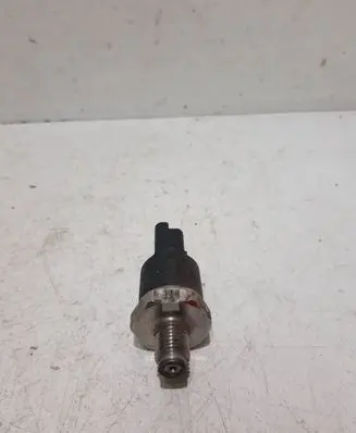 Fuel pressure sensor