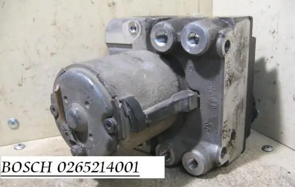 Audi A4 S4 B5 8D ABS Pump 0265214001 8D0614111F