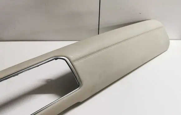 Land Rover Range Rover Evoque L538 Dashboard center trim panel BJ3204268BAW