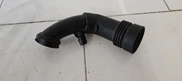 Peugeot 3008 I Intake manifold 81067R