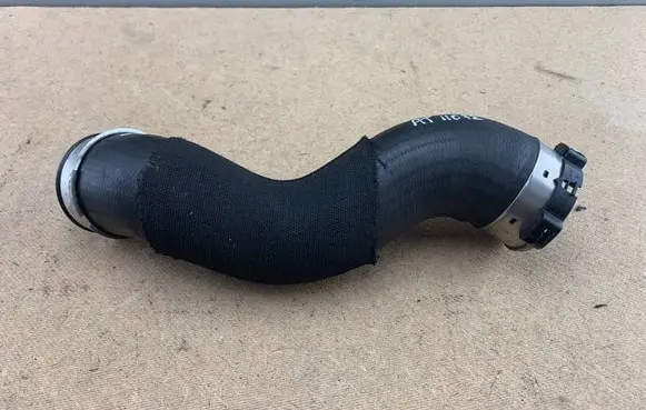 BMW X5 F15 Intercooler hose/pipe 7823237 11617823237