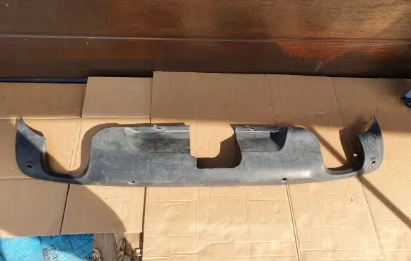 Rear bumper lower part trim