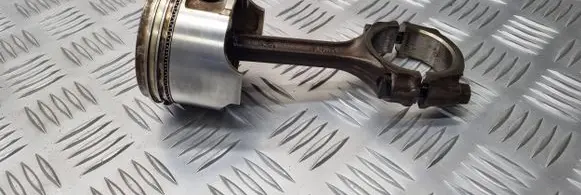 Subaru Justy Piston with connecting rod