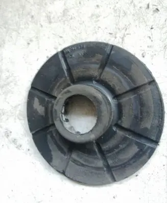 Opel Astra J Rear coil spring rubber mount 9053849696