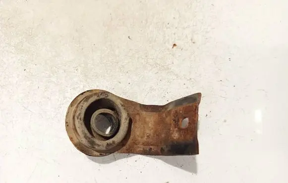 Nissan Pixo Radiator mount bracket 