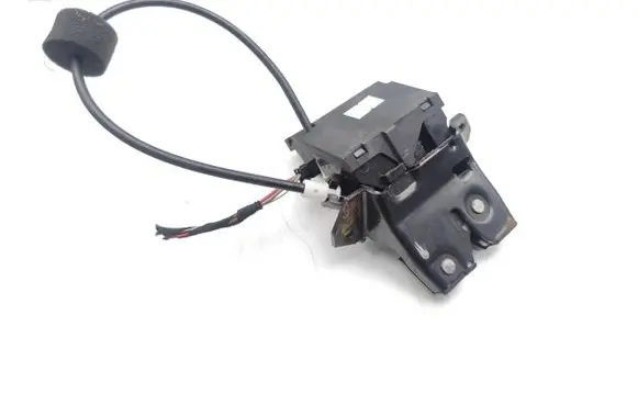 Mercedes-Benz E W211 Tailgate/trunk/boot lock/catch/latch A1717500085 A1717500185