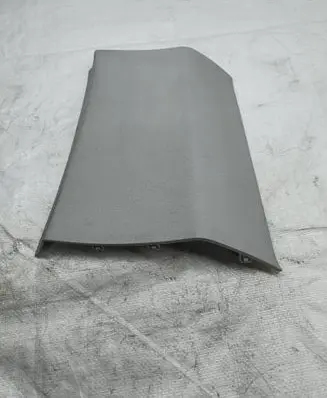 (D)pillar trim (top)