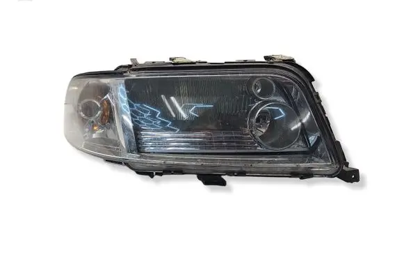 Audi A8 S8 D2 4D Headlight/headlamp 