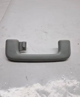 Mitsubishi Outlander Rear interior roof grab handle