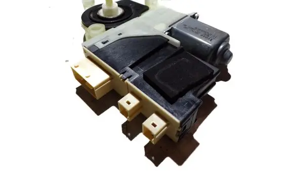 Citroen C4 I Front door window regulator motor 9681576080
