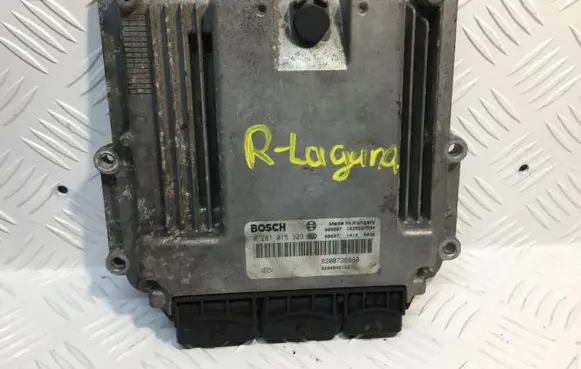 Renault Laguna III Engine control unit/module 8200726880