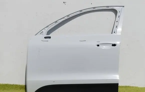 Porsche Macan (95B) Front door 95B831311A