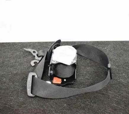 BMW X3 F25 Front seatbelt 7258432