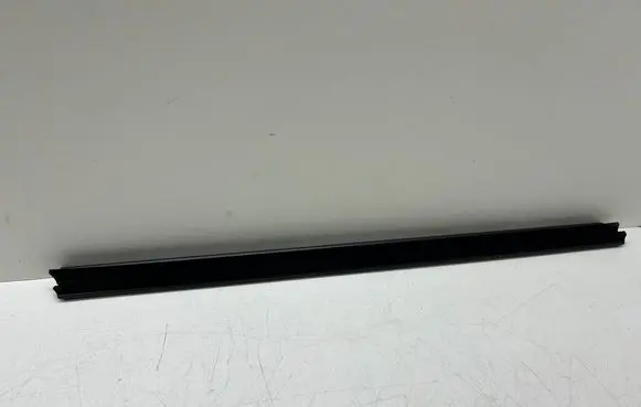 Citroen C3 Rear door windshield rail 9813215780